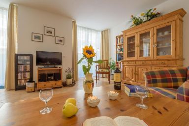 Appartement in Ostseebad mit Garten, Grill und Terrasse