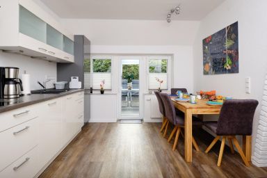 Ferienwohnung für 1 Personen  + 3 Kinder ca. 117 m² in Wiefelstede, Niedersachsen (Landkreis Ammerland)