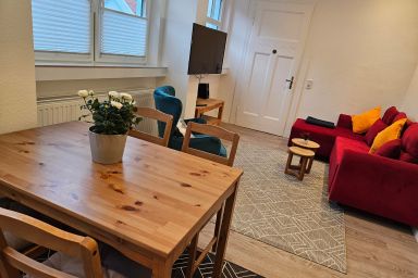 Villa Aurora - Ferienwohnung 'Aurora 4' mit Gemeinschaftsgarten und Wi-Fi