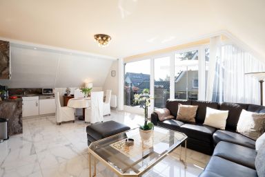 Ferienwohnung Goldene Perle - Ferienwohnung, Dusche, WC, Balkon