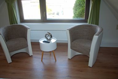 Bernstein im  Reetdachhaus Ruhe mit tollem Seeblick - Bernstein im Reetdachhaus Ruhe  mit tollem Seeblick