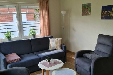 Haus Karla - Ferienwohnung Deich