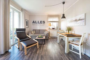 Ferienwohnung mit Balkon 500 m bis zum Strand (VB) - schöne 2-Raum-Ferienwohnung mit Balkon