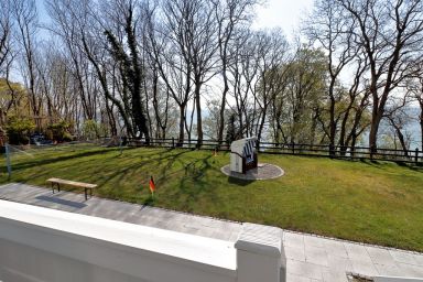 Villa Azur - Meerblick - Sassnitz auf Rügen - FeWo Nr.1  > 1-Zimmer-Ferienwohnung