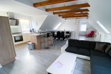 Kajütenhus Komfort-Ferienwohnungen - Kapitänskajüte Freest