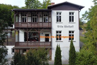 Große Ferienwohnung Wa2 -100qm - im Erdgeschoss der Villa Walhall in einem parkähnlichen Garten