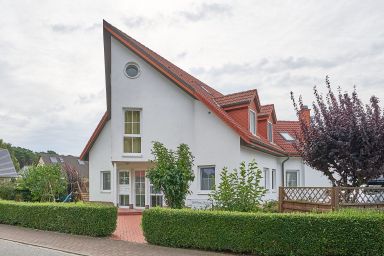 Strandhaus Thiessow, Wohnung mit 2 Bädern