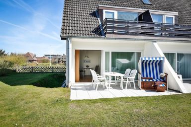 Risgap - Schmidtpott - Gemütliche 3-Zimmer Wohnung für 4 Personen mit Terrasse und großem Garten, WLAN.