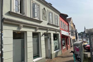 fewo1846 - Hafen-Butze - fewo1846 - Hafen-Butze / zentral gelegene 2-Zimmer-Altbauwohnung im 1. OG