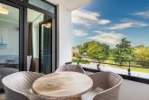Ãberdachte Loggia mit Zugang zum Schlafzimmer und Wohn-/Ess