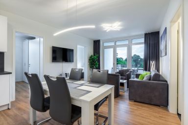 Godewindpark Travemünde - Exklusives Apartment mit Loggia und zwei Badezimmern, direkt am Park gelegen