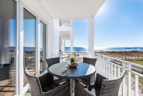 Balkon mit Zugang zum Wohnbereich