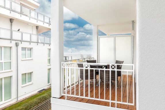 Balkon mit Ãberdachung