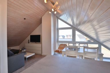 Berliner Ring - Gemütliche Ferienwohnung in ruhiger, strandnaher Lage für bis zu vier Personen.