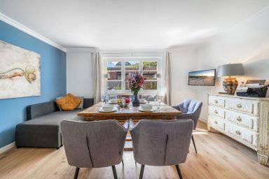 Hampton 1 - Modernisierte Ferienwohnung mit Terrasse in strandnaher Lage in Hörnum.