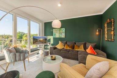 Ferienwohnung Ein Traum am Haff - Ruhige Luxus-Ferienwohnung am Stettiner Haff mit Seeblick und privatem Balkon