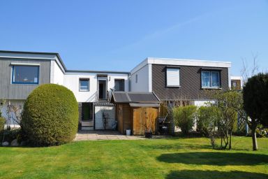 Westerbergen - Ferienhaus „Leucht Blick“ für 4 Personen und Hund – mit Garten und Meerblick