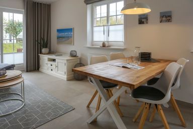 Haus Am Dorfteich, App. 4 - 3-Raum-Appartement im Erd- und Untergeschoss mit ca. 75m² Nutzfläche
