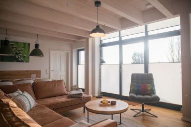 Gulfhof Wangermeer - Ferienhaus Gulfhof Wangermeer, Klüver mit Sauna und Gartenblick