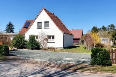 Ferienhaus Nele - ein strandnahes, einfaches Haus - Ferienhaus Nele: Gemütlicher Rückzugsort für 4 Personen, nah am Strand