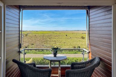 Heefwai - Ferienwohnung in Morsum für 3 Personen: Ruhe, Meerblick & Naturidylle