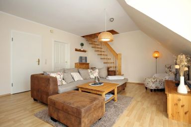 Wiesengrund 9a - Ferienwohnung in Wittenbeck – Ruhige Lage, 2 Etagen, nur wenige Minuten zur Ostsee