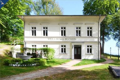 Villa Hohe Buchen - Ferienappartement mit einem fantastischen Meerblick, Terrasse und Kamin