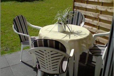 Ferienwohnung in Graal mit Eigener Terrasse
