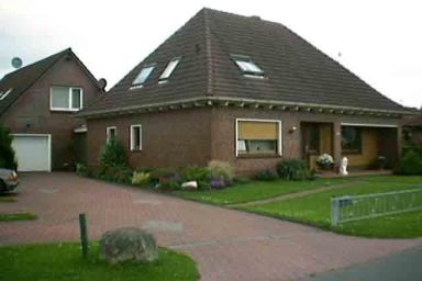 Wohnung in Wilhelmsfehn mit Terrasse, Garten und Grill