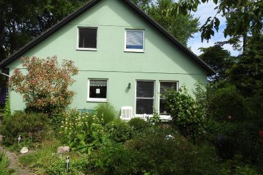 Ferienwohnung "Ostseestern" mit Terrasse