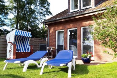 Wohnung in Pilsum mit Eigener Terrasse