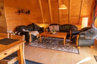 Finnhütten Freest mit Sauna und großem Garten - Finnhütte Backbord