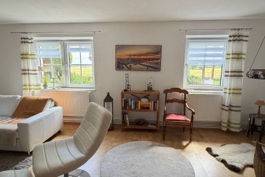 Ferienwohnung am Weidendom bei Stralsund - Ferienwohnung Erdgeschoss