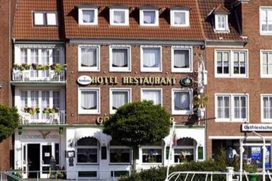 Hotel Goldener Adler - Familienzimmer, Dusche, WC