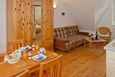 Ferienwohnungen direkt am Strand - Ferienwohnung Carolin OG