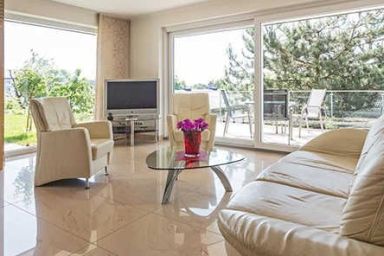 Villa Ostseeblick 5* mit Meer- und Boddenblick - Gartenetage2