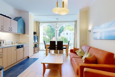 strandnahe FeWo Villa Bella Rosa, Binz, (ID 00403) - Fewo Bella Rosa