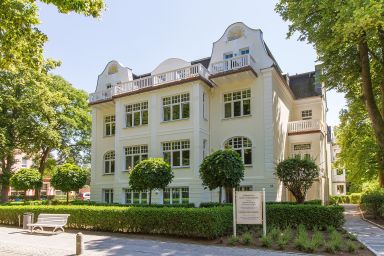 FeWo Am Strand / Strandvilla Belvedere (Ostseeallee) - FW 36, Ferienwohnungen am Strand - max. 4 Personen