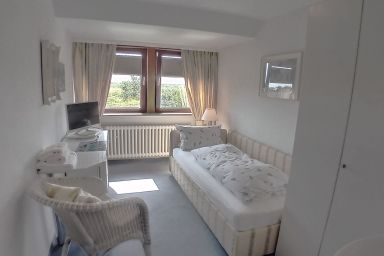 Pension Haus Christine - Einzelzimmer Nr. 3 Etagen Dusche-WC