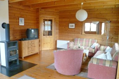 Holzblockhaus mit Kamin am Kite-, Surf- und Badestrand - Holzblockhaus