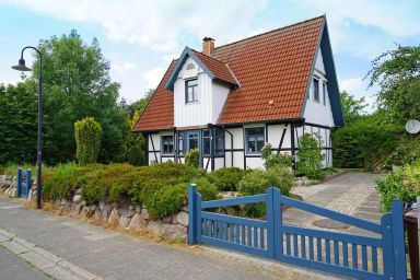 Ferienhaus mit viel Platz in Strandnähe - - mit Ladestation am Haus für E-Autos (kostenpflichtig)