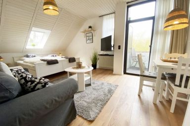 Ferien im Wangerland - Haus Wiesenweg - Apartment 2 (1.OG)