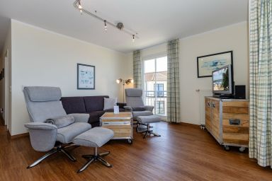 Meeresblick - Ferienwohnung direkt an der Ostsee mit großem Balkon und einmaligem Meerblick!