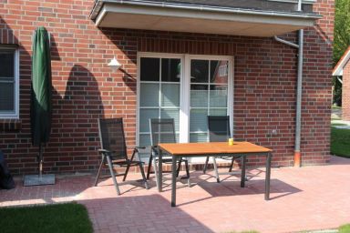 Löwenzahn - Ferienwohnung (70qm) für 4 Personen mit Terrasse und sep. Gäste-WC