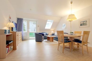 Gmelinstraße 23, Whg. 6 - Ferienwohnung mit 3- Zimmern auf ca. 60m² mit Balkon