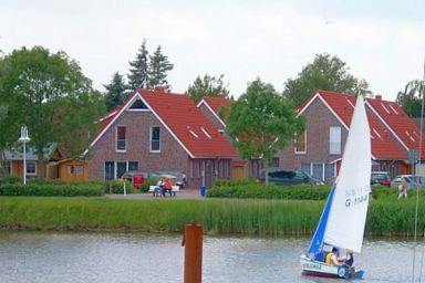 Ferienhaus Wattje Am Yachthafen 102 E