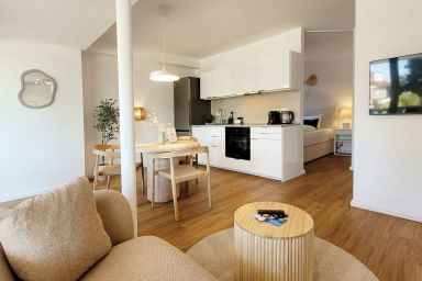 Gemütliche Ferienwohnung mit Meerblick und Terrasse - Nur 50 Meter zum Strand inkl. Parkplatz und Fahrradunterstellplatz