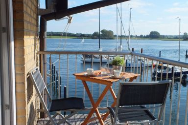 Hafenkante - Ferienwohnung Hafenkante in Bad Arnie