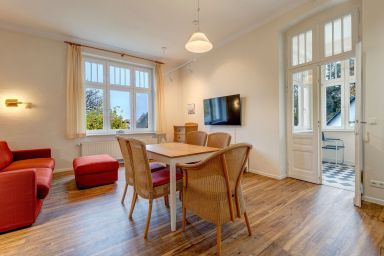 Villa Daheim, Whg. 05 - Willkommen in der Ferienwohnung Nr. 5 der Villa Daheim in Kölpinsee auf Usedom.