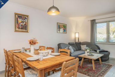 am alten Gutshof - Ferienwohnung mit Terrasse, ideal für Familien und Haustiere